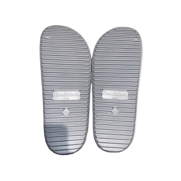 Men Slide - Picture 3 of 4